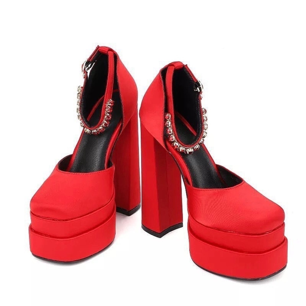 🚫SOLD🚫Red Satin Chunky Platform Heels - Women's 9